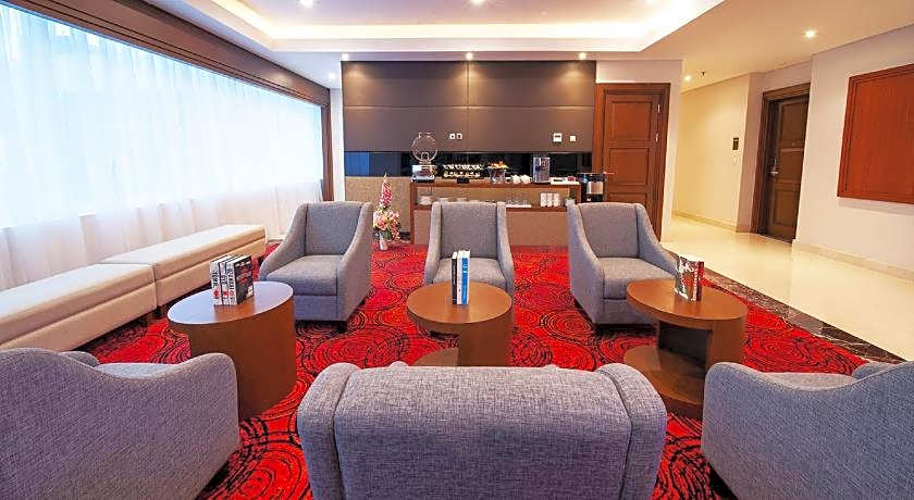 Avenzel Hotel & Convention Cibubur