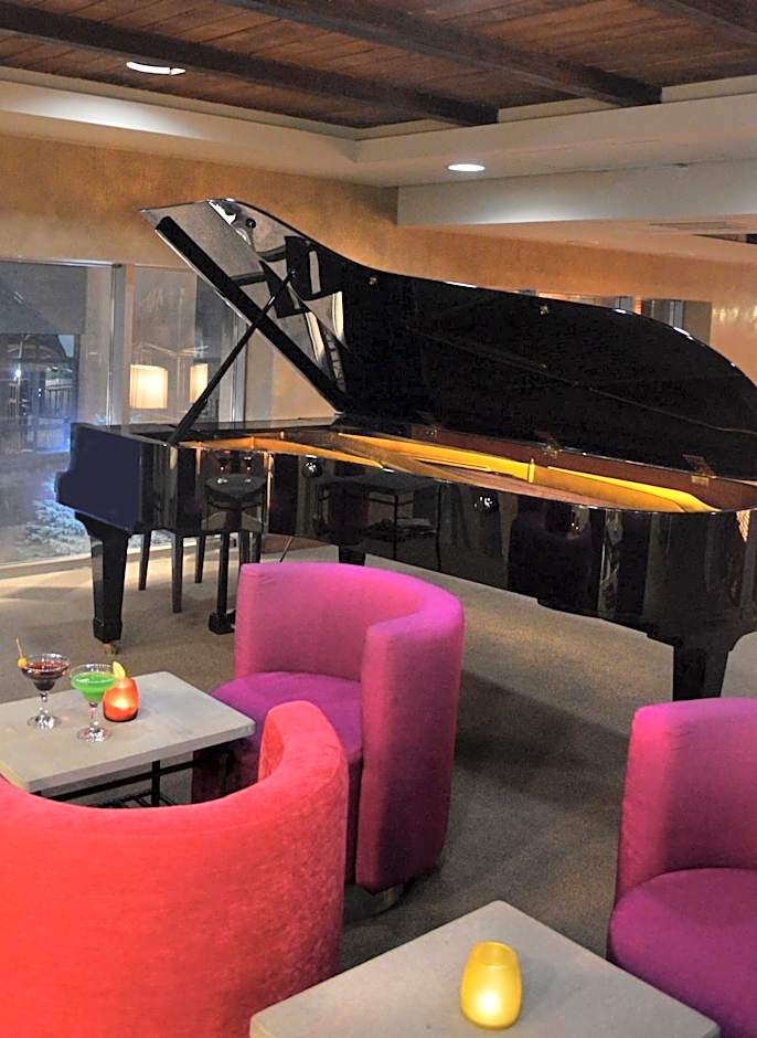Tufenkian Historic Yerevan Hotel