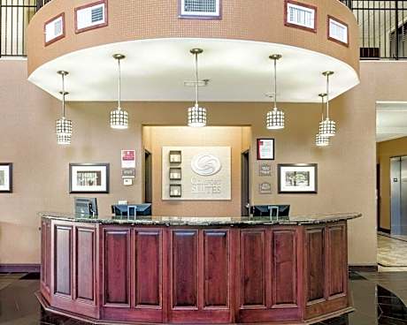 Comfort Suites Topeka Northwest