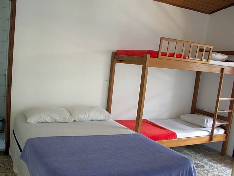 Hostel Na Praia - Hospedagens e eventos