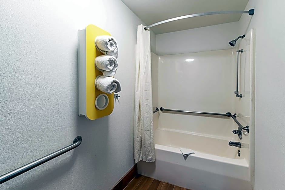 Motel 6-Lebanon, IN
