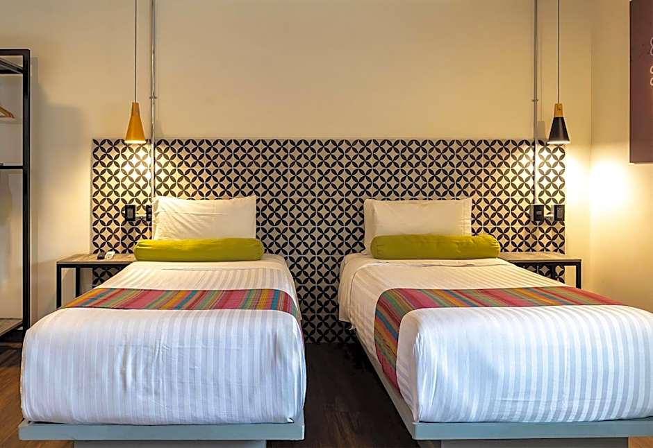 Hotel Estancias VIVE MX Cuauhtemoc, Trademark by Wyndham