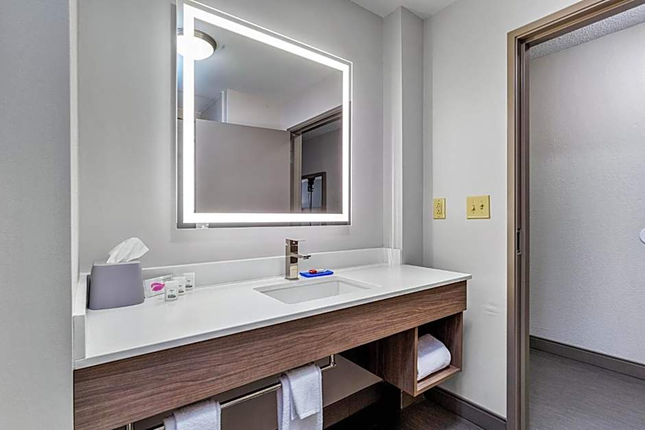 Holiday Inn Express New Albany By IHG