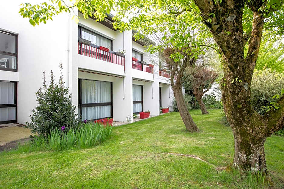 Hôtel-Restaurant La Belle Poule -