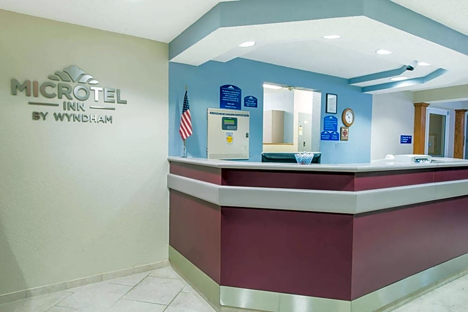 Microtel Inn Georgetown - Lexington North