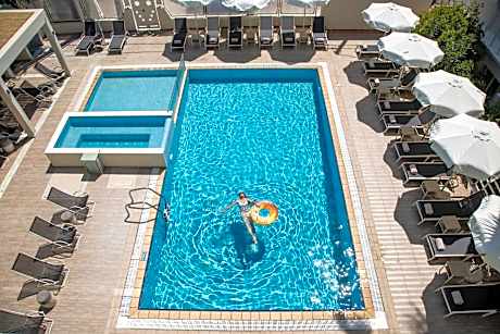 KoSea Boutique Hotel