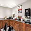 Econo Lodge Inn & Suites Canandaigua - Fingers Lake Area