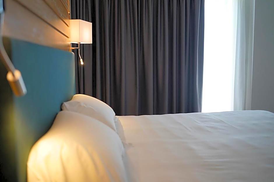 PM Hotel