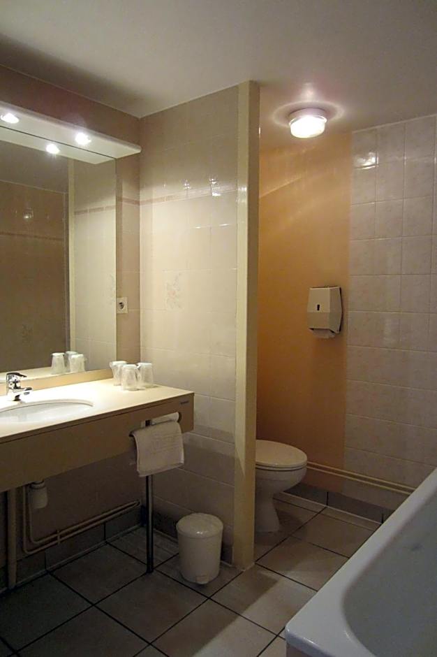 Hôtel SABLES D'O et son restaurant LE 16 BIS