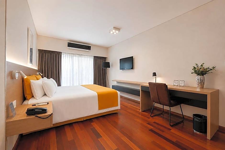 Feir's Park Hotel & Rooftop
