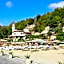 Ahilea Hotel - Free Pool Access