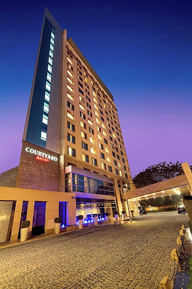 Courtyard by Marriott Gurugram Downtown