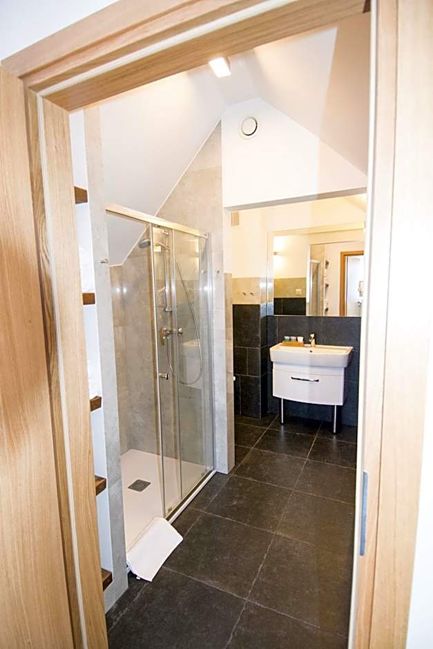 Boutique Provincja Winebar & Rooms