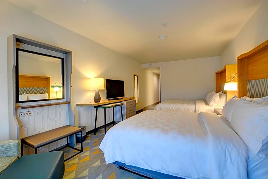 Holiday Inn - Salem by IHG