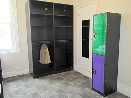 Bed in Mixed 4-Bed Dormitory Room with Private Bathroom