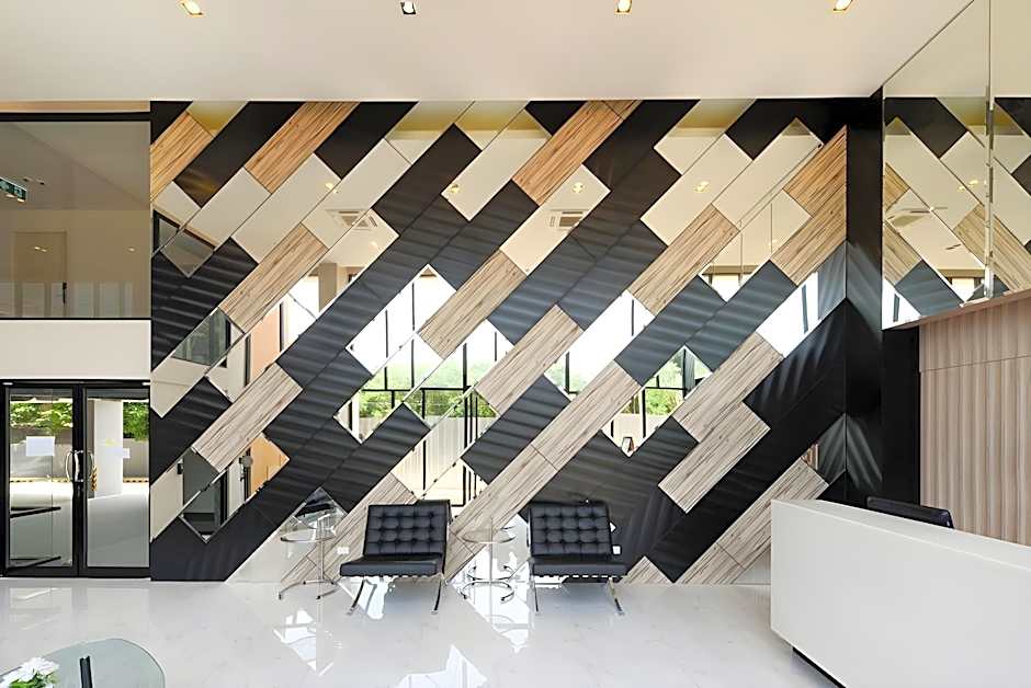 Capetown Sriracha Residence