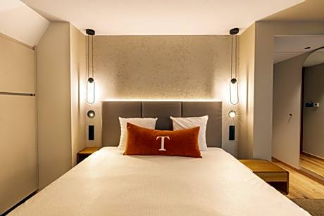 Premium Double Room