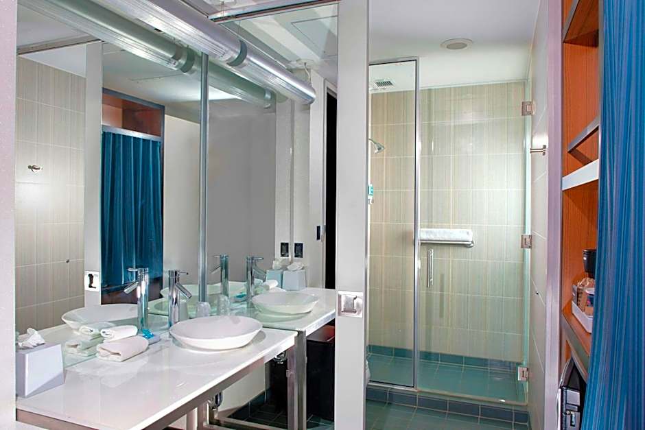 Aloft by Marriott Richmond West Short Pump