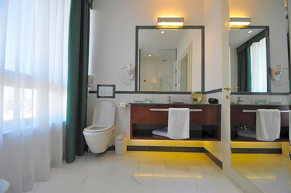 International Iasi Hotel