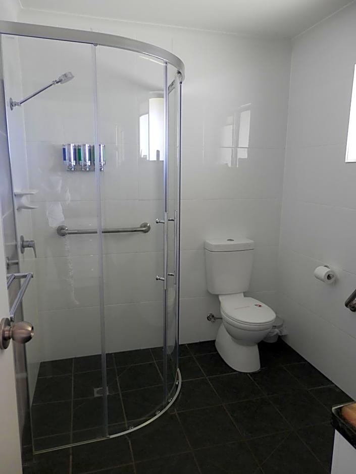 Allan Cunningham Motel