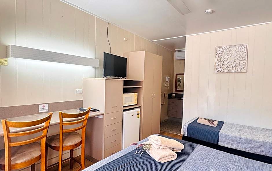 Charters Towers Motel