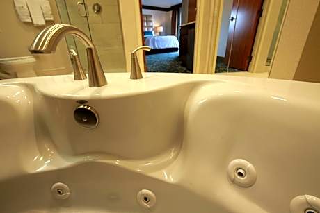 Deluxe Junior Suite