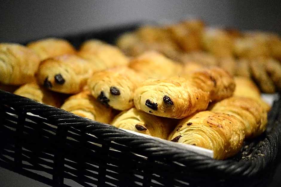 The Originals City, Hotel Helios, Roanne Nord (Inter-Hotel)