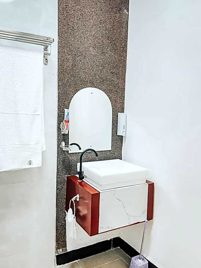 Dream Stay Lodge and Restaurant