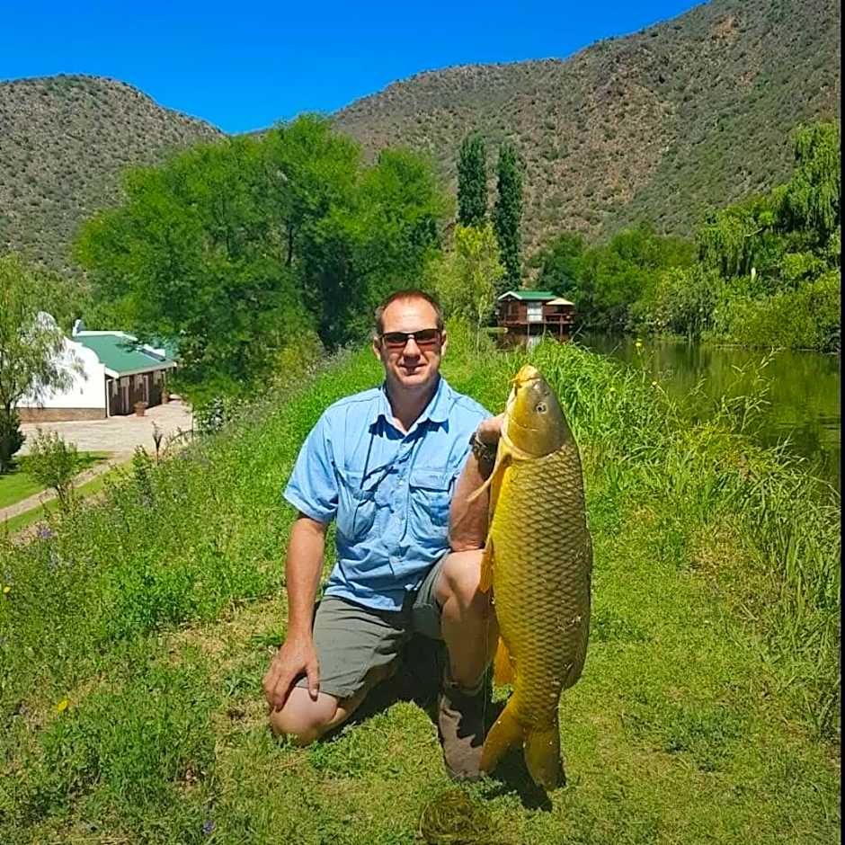 Old Mill Lodge, Seasonal Working Ostrich Farm & Restaurant, Oudtshoorn