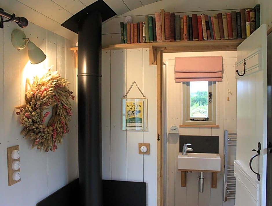 The Parlour, for Alton Towers & the Peak District