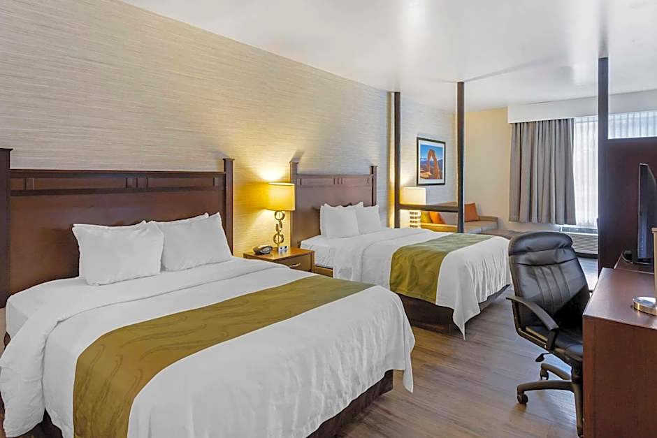 Quality Suites Moab near Arches National Park