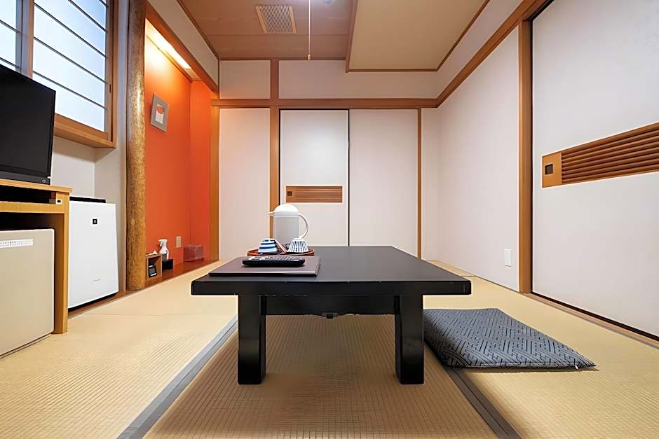 Ueno First City Hotel