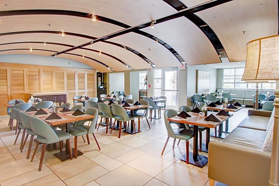 Crowne Plaza Charleston By IHG
