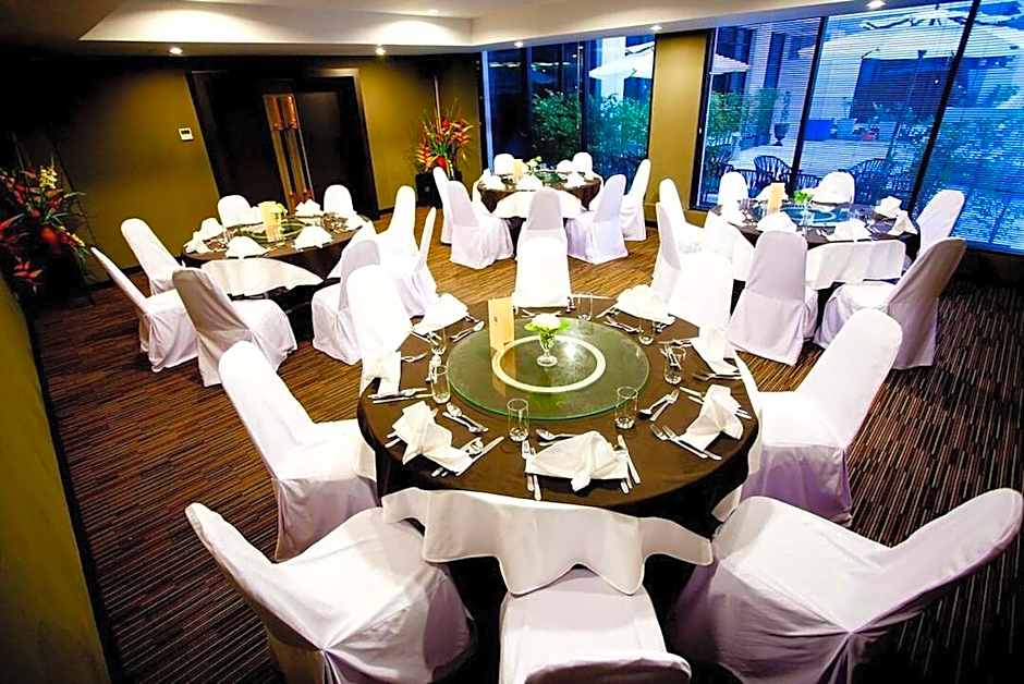 Miramar Bangkok Hotel