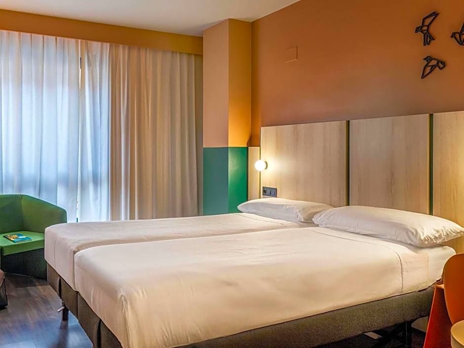 Ibis Styles Zaragoza Ramiro I