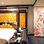 HOTEL TO