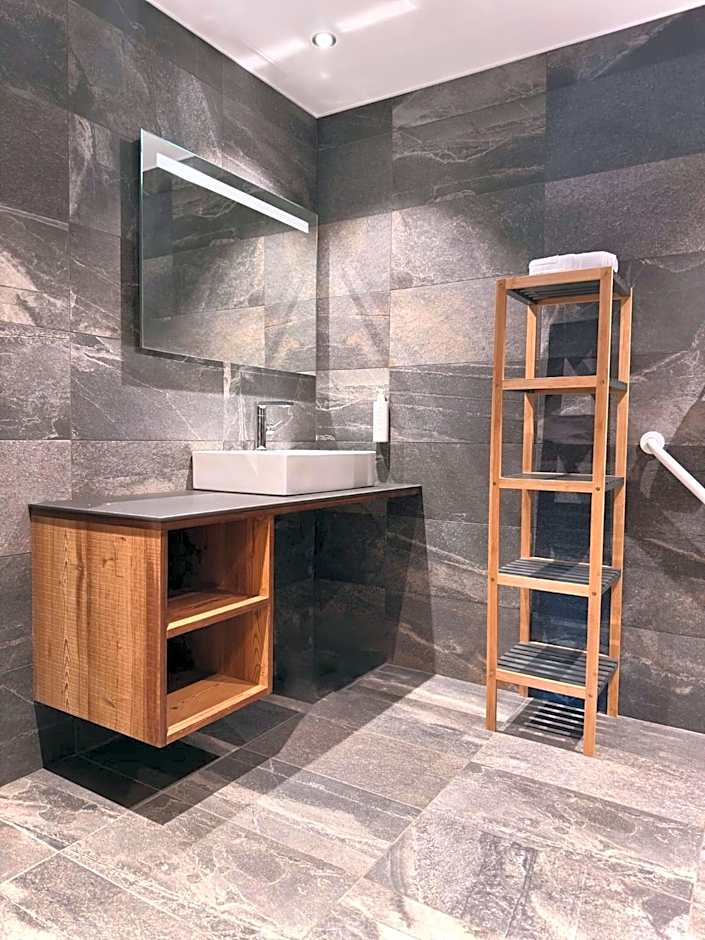 Hôtel Ski Lodge - Chambres & Appartements - Village Montana