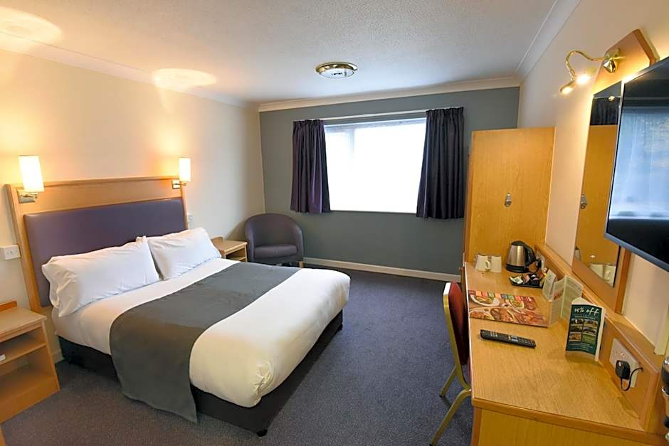 Royal Oak by Greene King inns