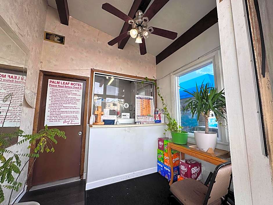 OYO Palm Leaf Motel