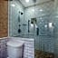 Best Western Premier Mariemont Inn