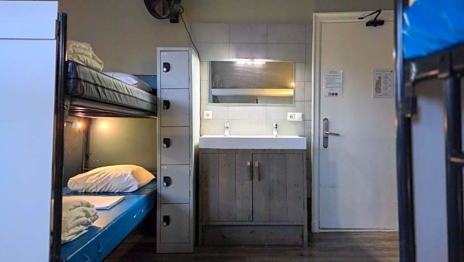 Hostel Cosmos Amsterdam