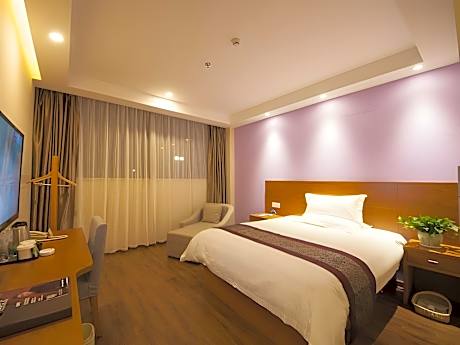 GTI - 1 Bed Guest Room, 1.5M Bed