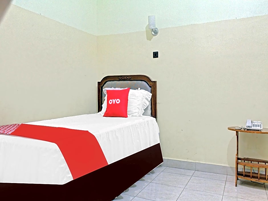 Capital O 90417 Hotel Batu Suli Internasional