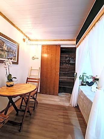 Triple Room with Garden View