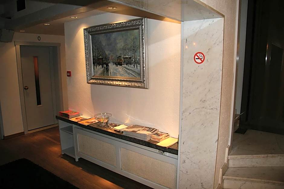 Hotel Ambassade