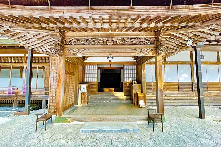 高野山 宿坊 龍泉院 -Koyasan Shukubo Ryusenin-