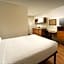 WoodSpring Suites Chattanooga