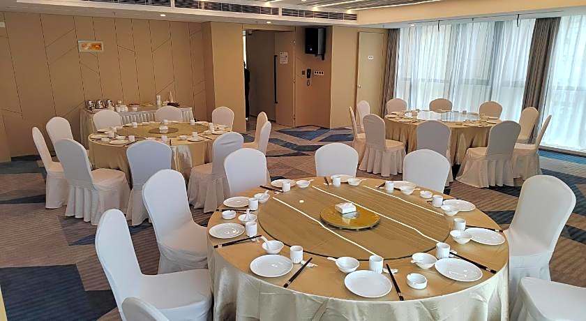 Holiday Inn Express Linyi North New District By IHG