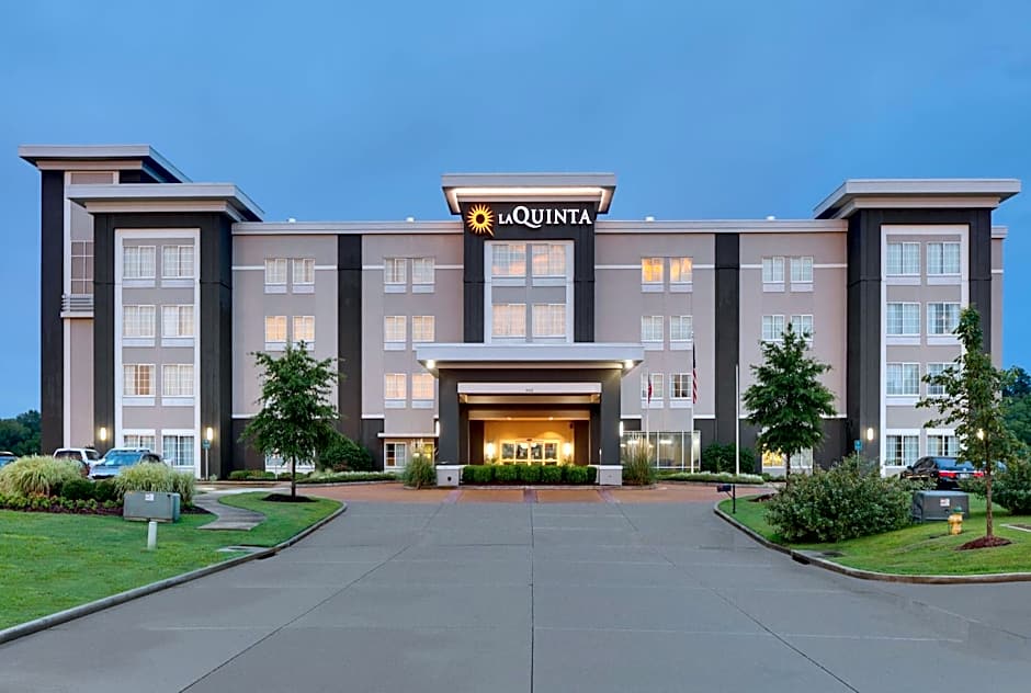 La Quinta Inn & Suites by Wyndham Starkville