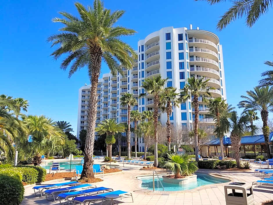 1215 A Slice of Heaven - Destin! Pool View!